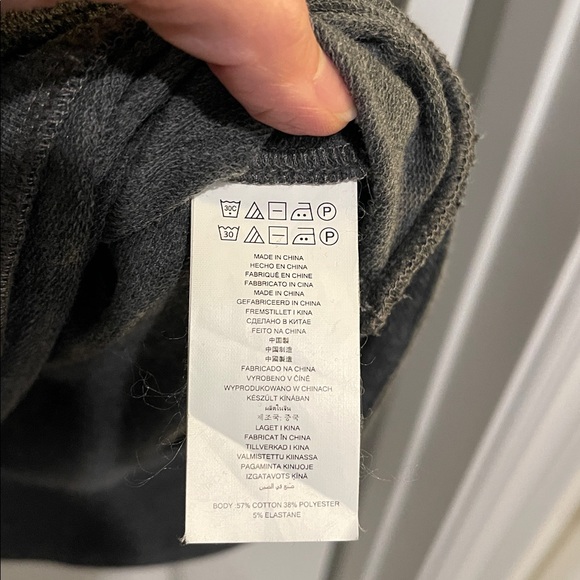 Michael Kors Gray Crop Top - Picture 11 of 11